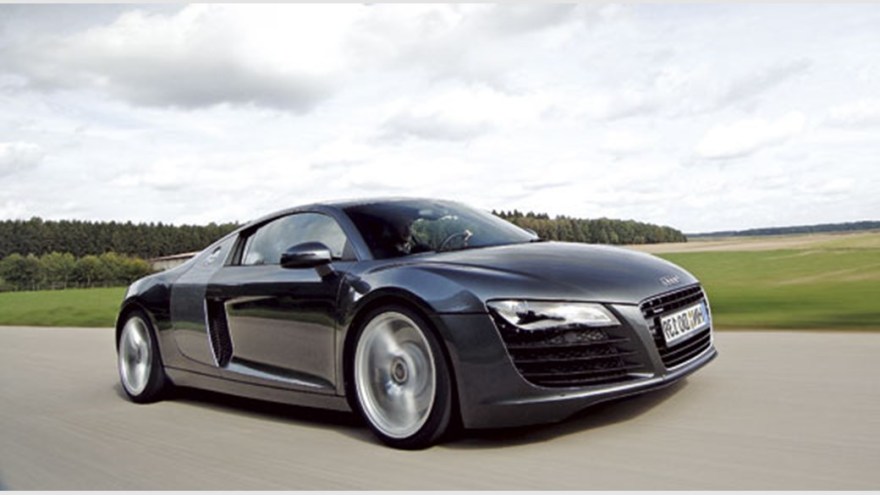 audir8drive_1_560px
